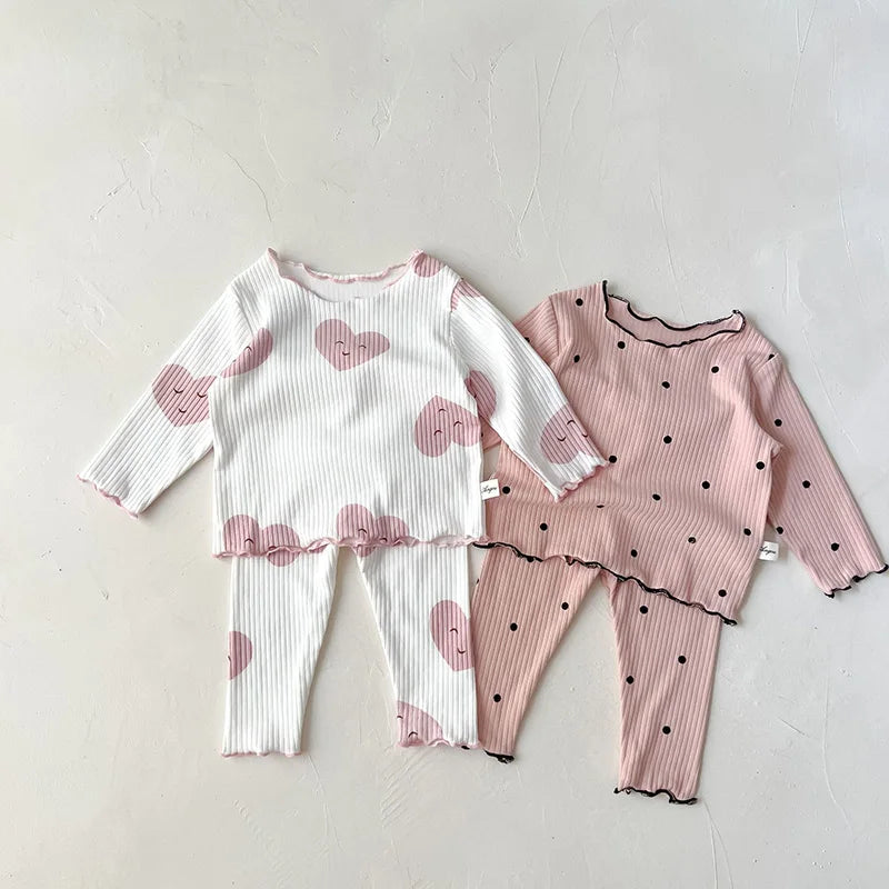 Cozy Dot Print Baby Pajama Set: Snug Sleepwear for Peaceful Nights