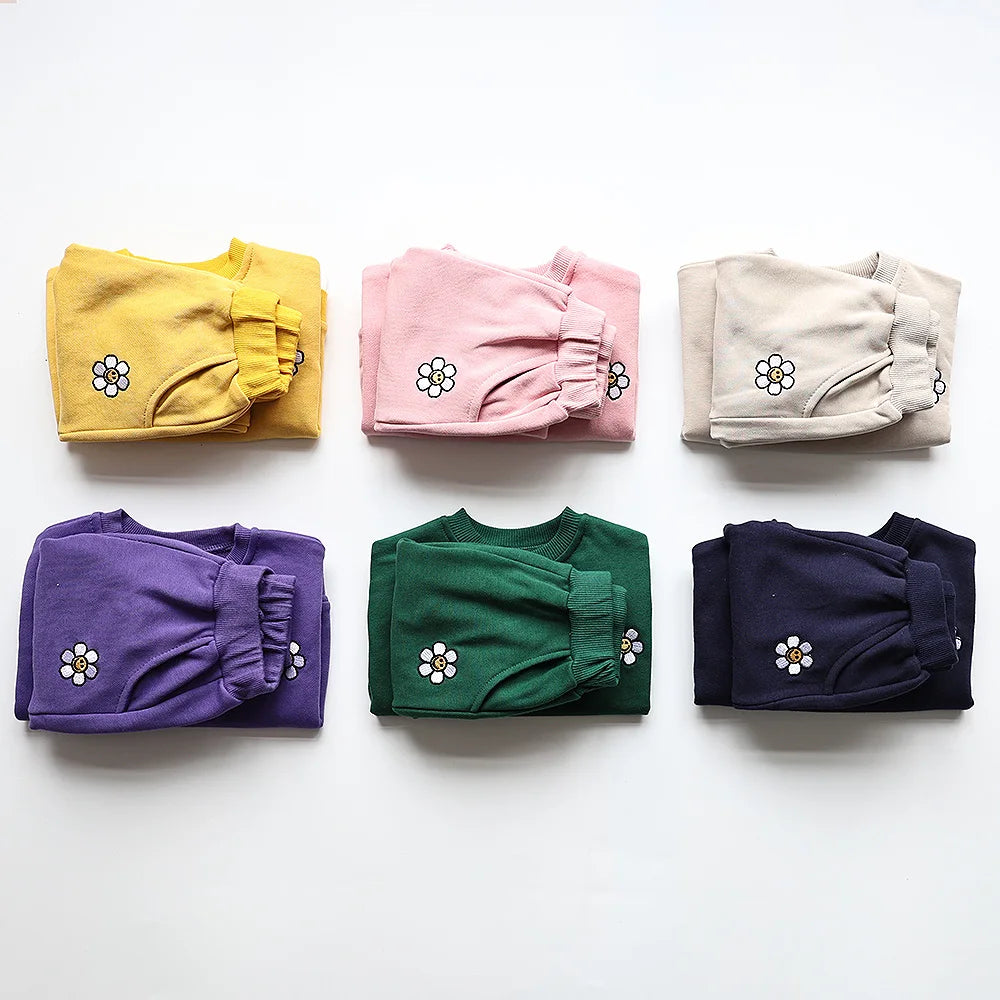 Adorable Flower Embroidery Baby Clothing Set: Stylish Comfort for Little Explorers