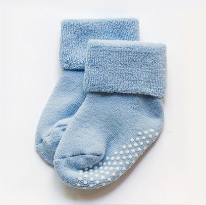 Cozy Cotton Baby Socks: Keep Little Feet Warm and Safe