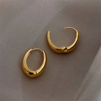 2021 New Classic Copper Alloy Smooth Metal Hoop Earrings For Woman Fashion Korean Jewelry Temperament Girl's Daily Wear earrings