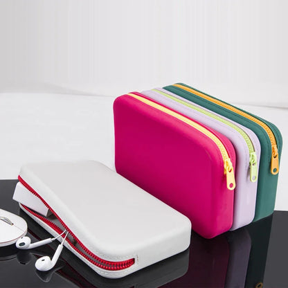 GlamCore Silicone Beauty Organizer: Reinventing Travel Convenience - MAGNET MARKET