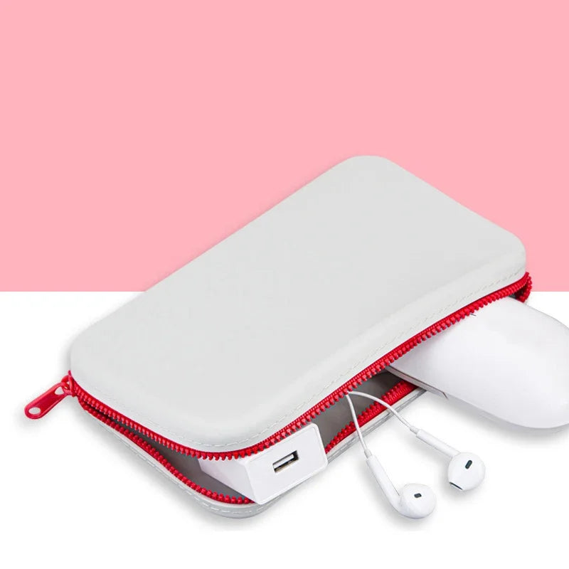 GlamCore Silicone Beauty Organizer: Reinventing Travel Convenience - MAGNET MARKET