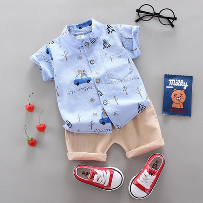 Adorable Animal Pattern 2-Piece Summer Set: Cool Comfort for Baby Boys