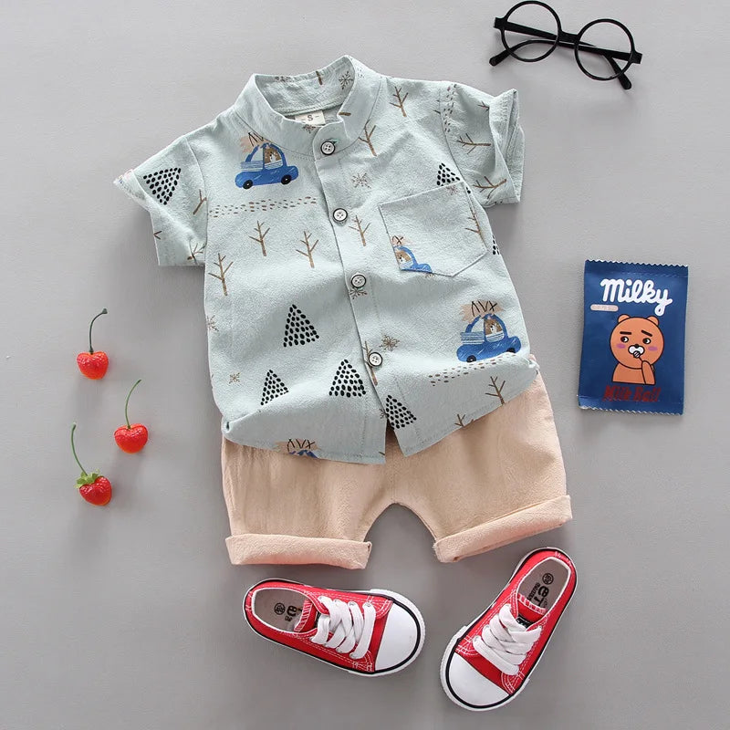 Adorable Animal Pattern 2-Piece Summer Set: Cool Comfort for Baby Boys