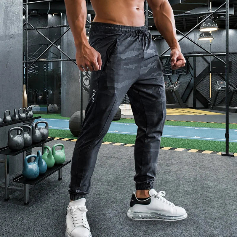 Men Gym Fitness Sports Trousers Running Trackpants Elastic Dry Fit Zipper Pockets Long Pants High Quality Camouflage Sweatpants