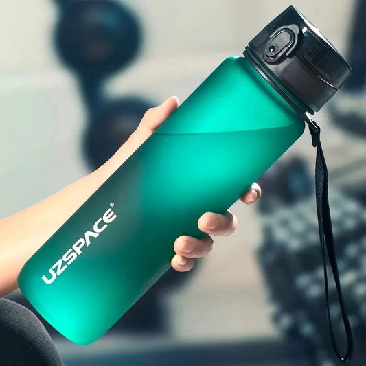 Leak-Proof Sports Bottles: Stay Hydrated Anywhere! 🚴‍♀️💦